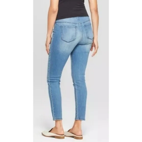 Isabel Maternity Crossover Panel Jeggings Medium Wash Size 12 - Picture 2 of 14